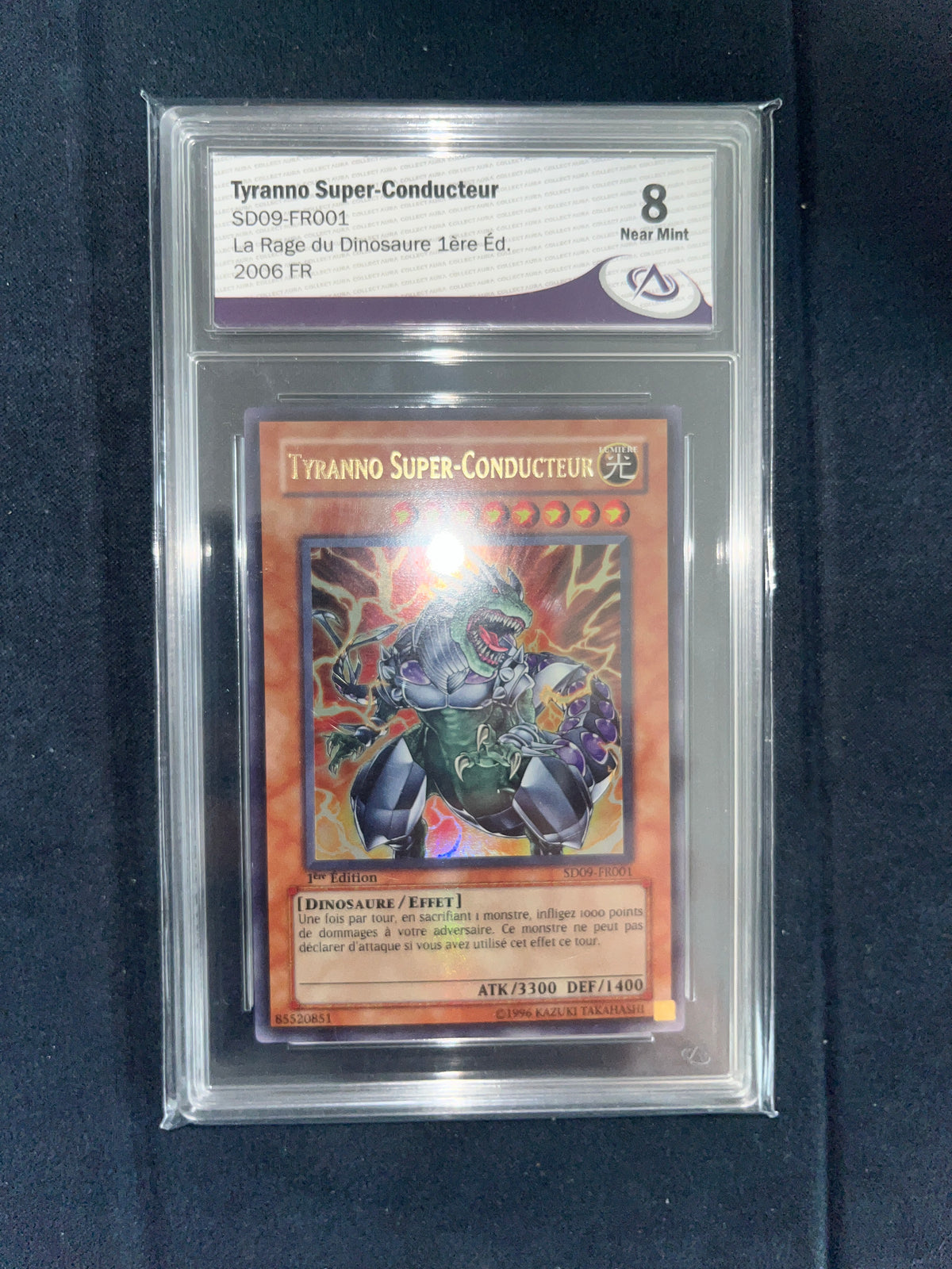 Tyranno Super-Conducteur SD09-FR001 Gradé 8